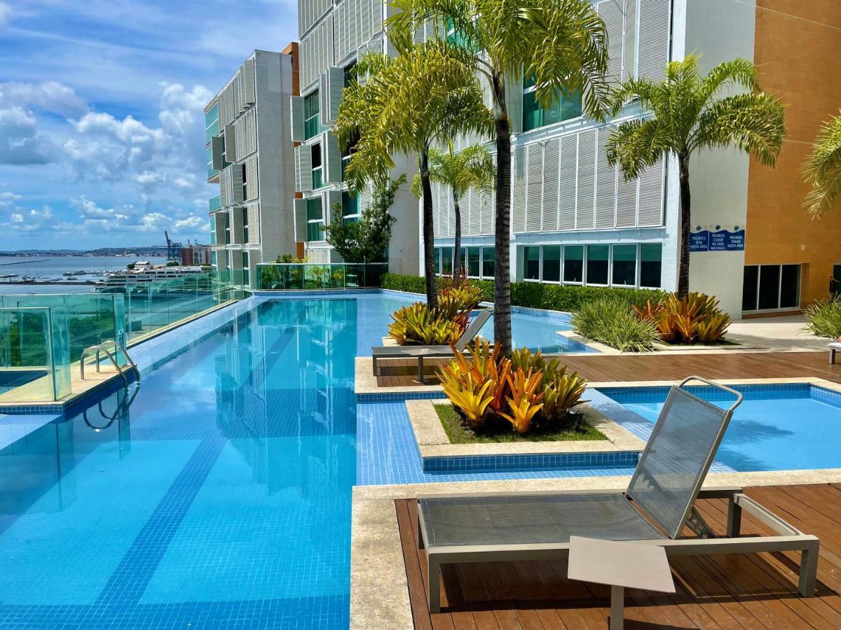 Cloc Marina Vista Mar P/ A Baia De Todos Os Santos Leilighet Salvador Eksteriør bilde