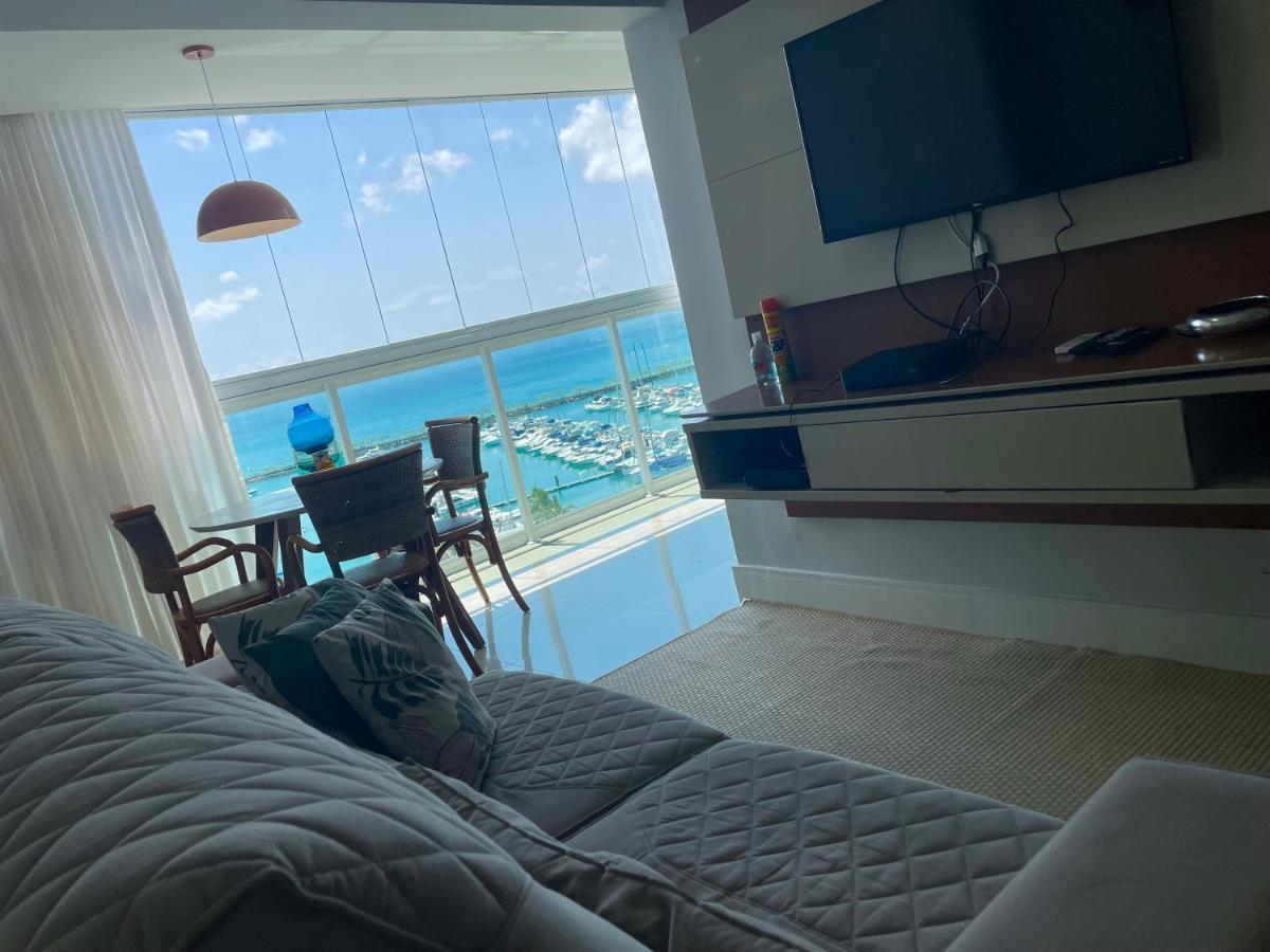 Cloc Marina Vista Mar P/ A Baia De Todos Os Santos Leilighet Salvador Eksteriør bilde