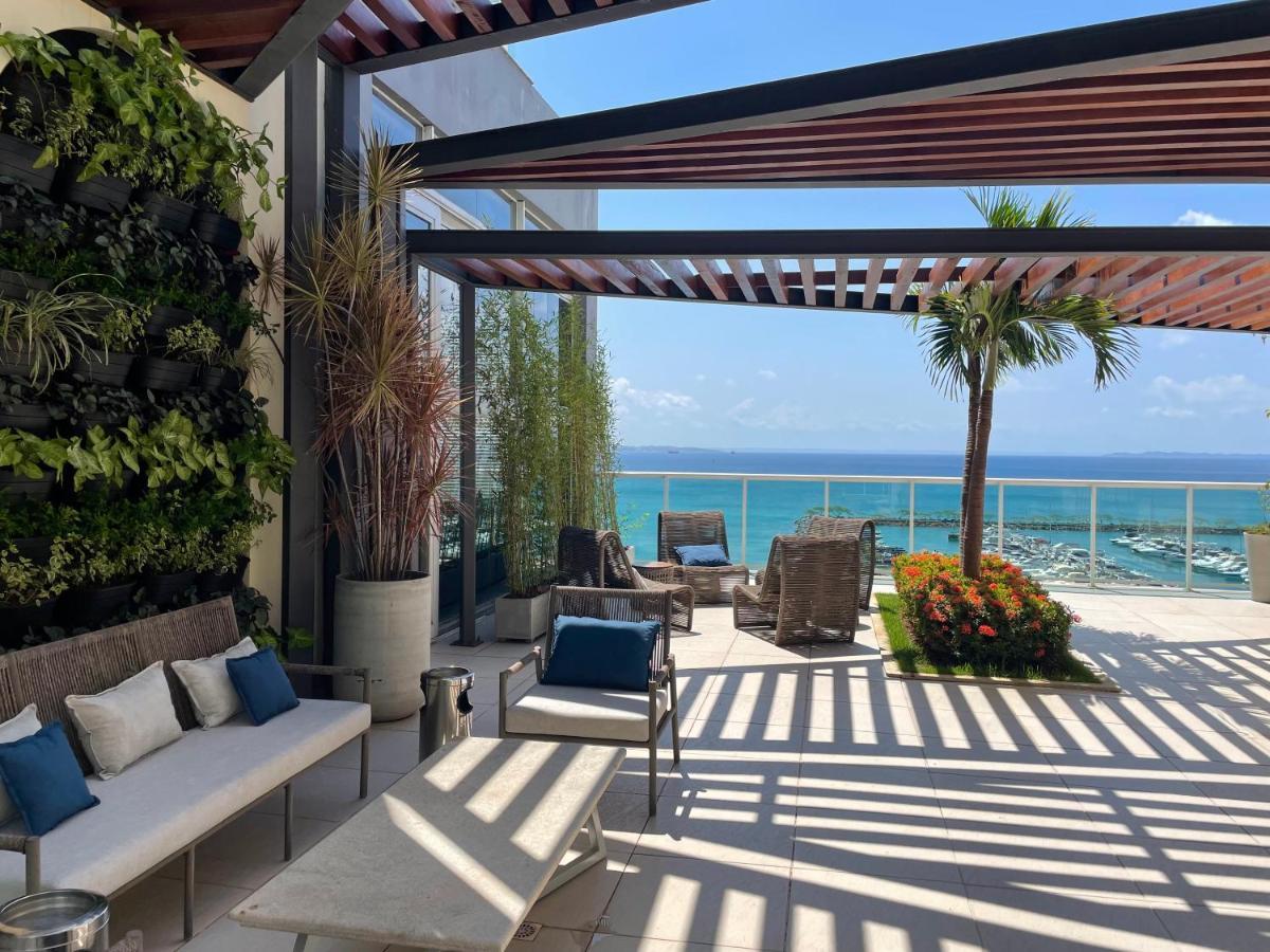 Cloc Marina Vista Mar P/ A Baia De Todos Os Santos Leilighet Salvador Eksteriør bilde