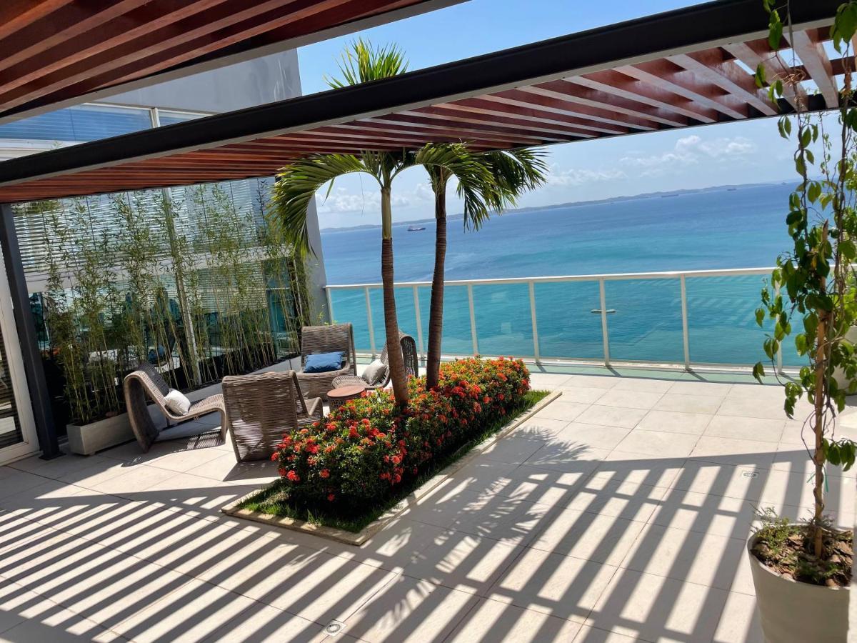 Cloc Marina Vista Mar P/ A Baia De Todos Os Santos Leilighet Salvador Eksteriør bilde
